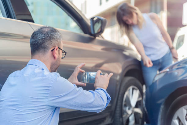 Professional Full Coverage Car Insurance technician working in Wildwood, NJ